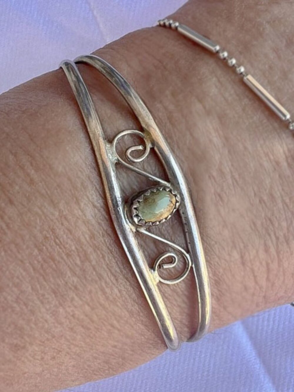 Vintage Turquoise & Solid Sterling Silver Cuff Bracelet - Picture 10 of 10